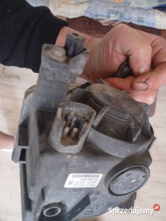 Halogeny kratki kratka środkowa Opel Vectra C Lampy przeciwmgielne Żabno
