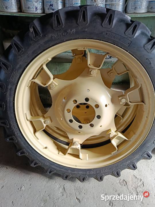koła wąskie 9536 do C360 Zetor BKT z gwiazdami Zetor Posądza sprzedam