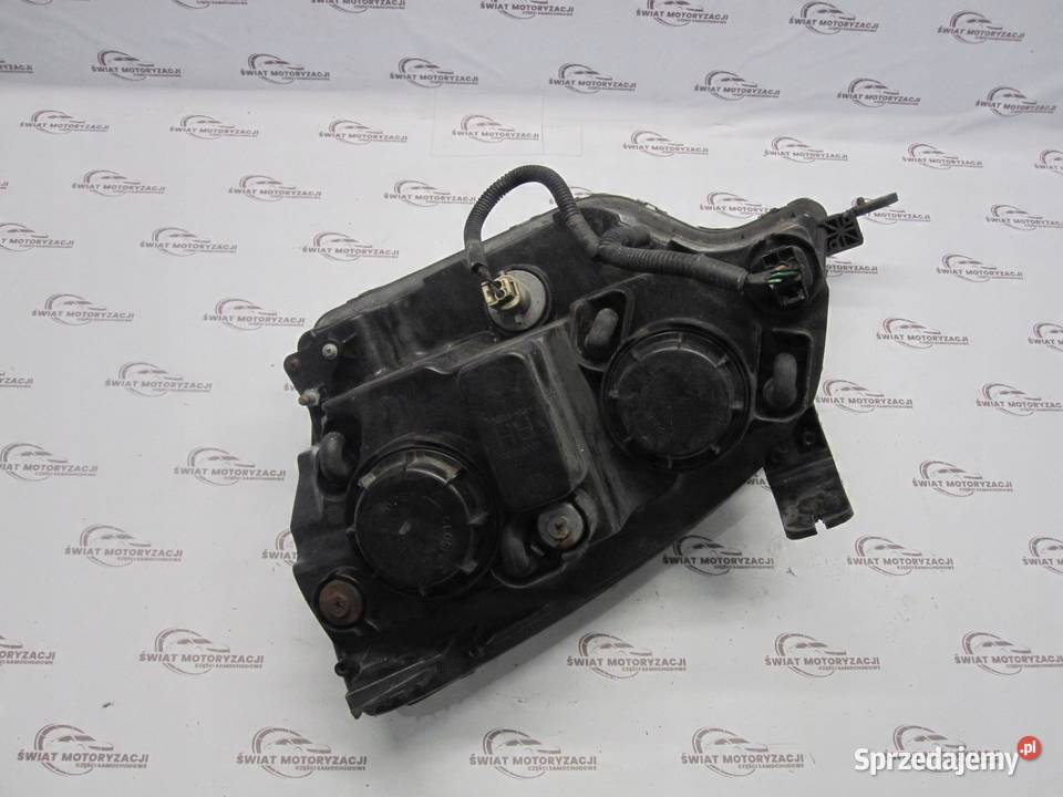 OPEL ANTARA 09r lampa prawy przód ANGLIK