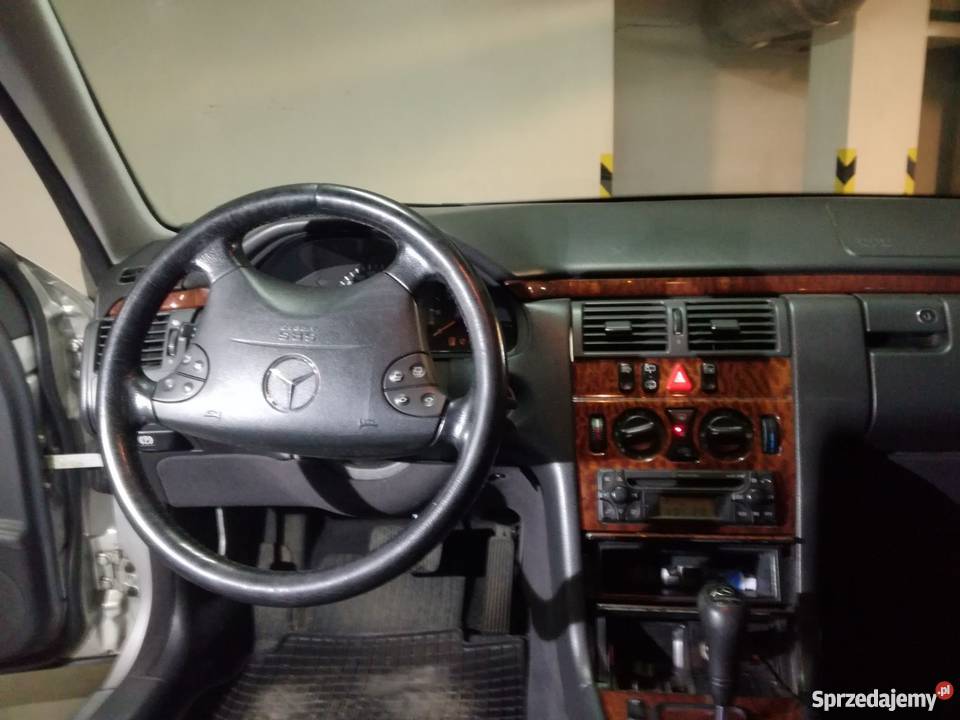 Mercedes E 270 CDI KOMBI AVANTGARDE AUTOMAT ASR (kontrola trakcji) Wrocław