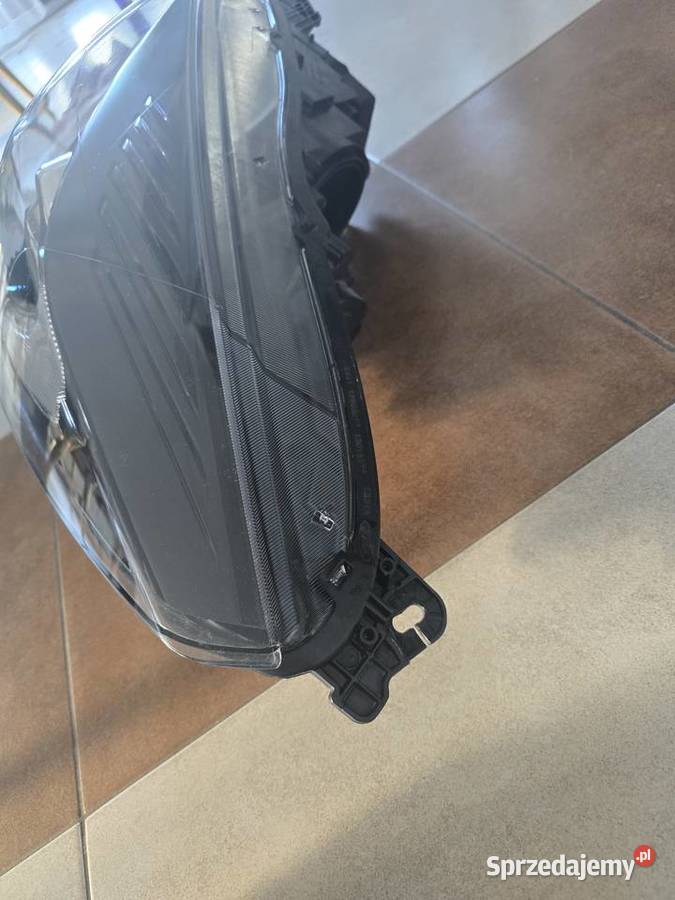 Lampa Ford Kuga MK2 lift oryginał Ford Valeo Wrocław