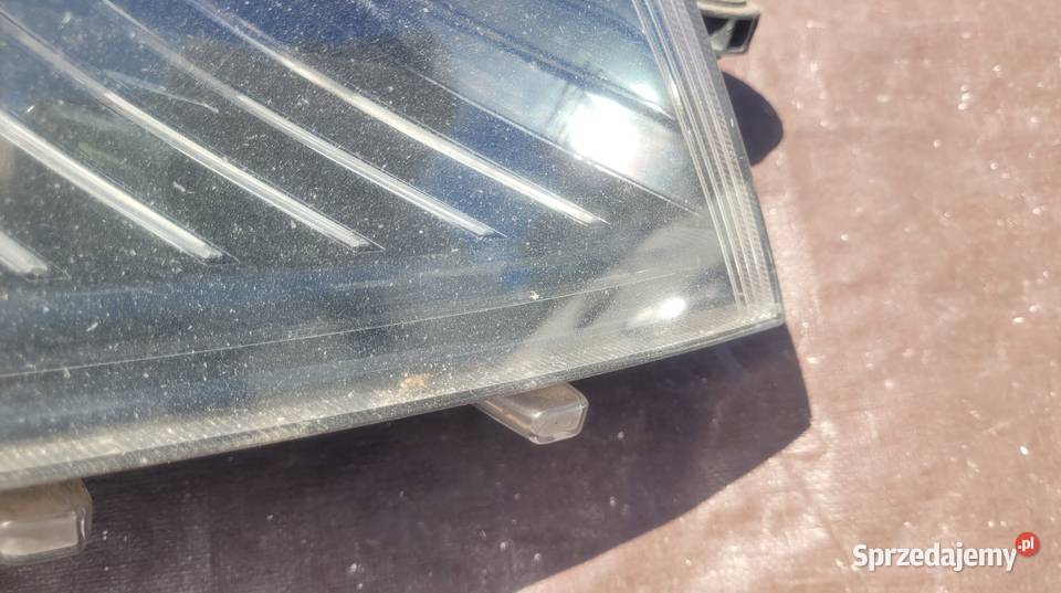 SKODA OCTAVIA III XENON PRAWA LAMPA PRZÓD Lampy przednie Ruda Śląska sprzedam