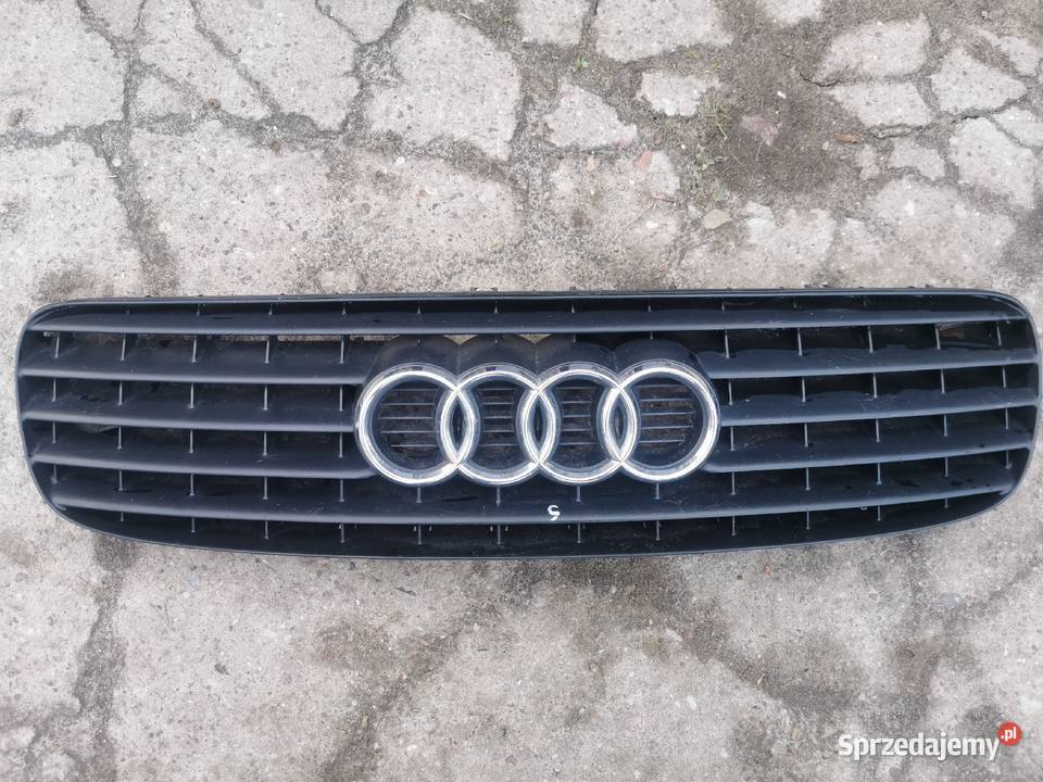 Grill atrapa chłodnicy audi TT 9805 8N0853653 osobowe wielkopolskie Międzychód