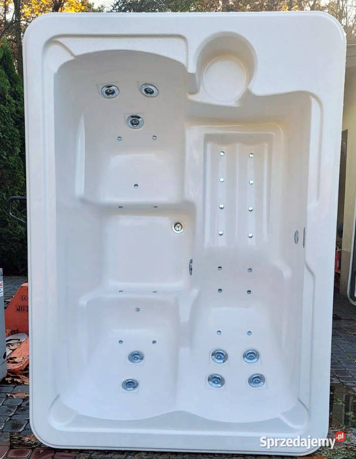 JACUZZI OGRODOWE SLIM 3 osobowe w zabudowie Jacuzzi Baseny, balie i sauny Wrocław