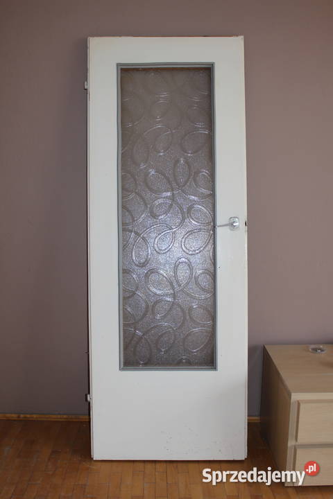 Drzwi wewnętrzne drewniane z szybą 80 70