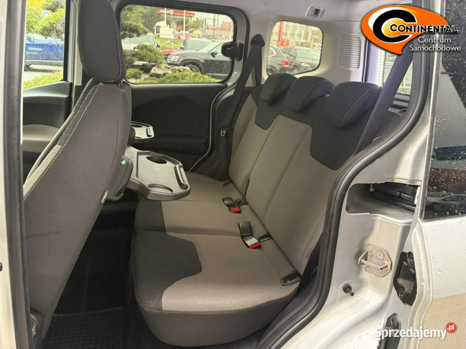 Ford Tourneo Courier Klimatronic Inna Żory sprzedam