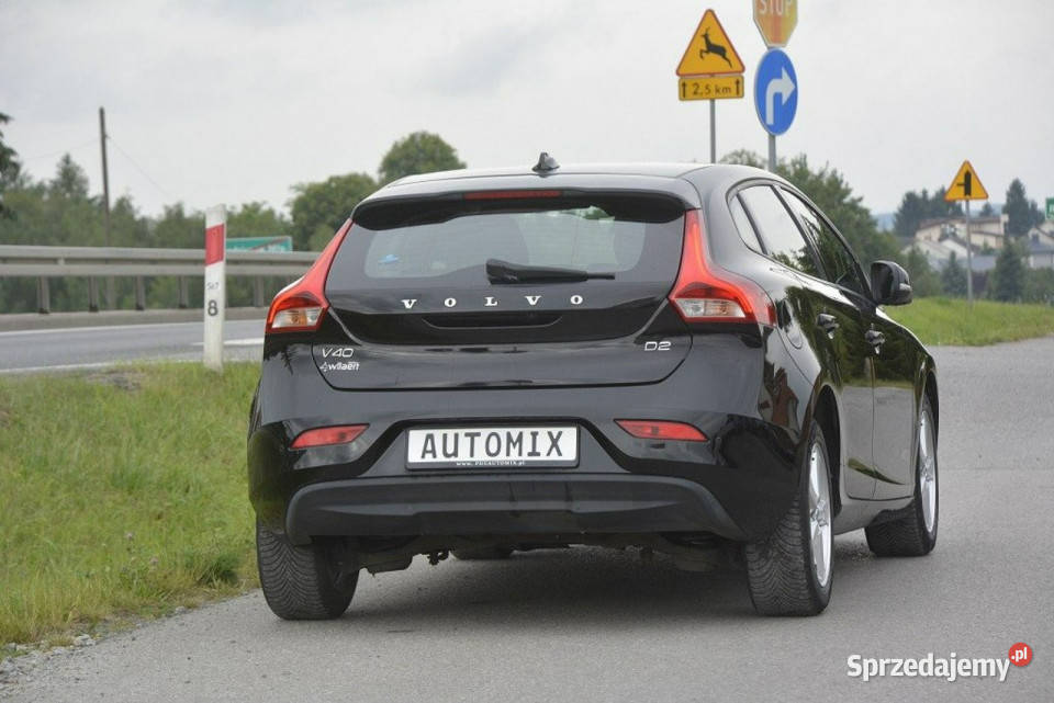 Volvo V40 20 D2 nawi podgr fotele i szyba Rok produkcji 2017 Volvo Sędziszów Małopolski