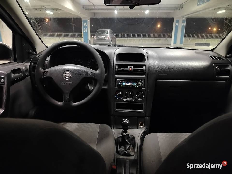 Sprzedam opel astra g odtwarzacz DVD Tychy