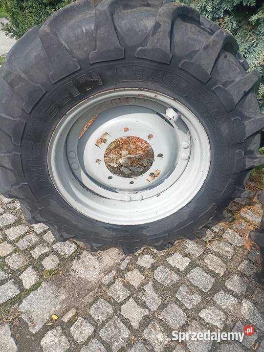 Opony rolnicze 136 R24 na feldze Złotnik sprzedam