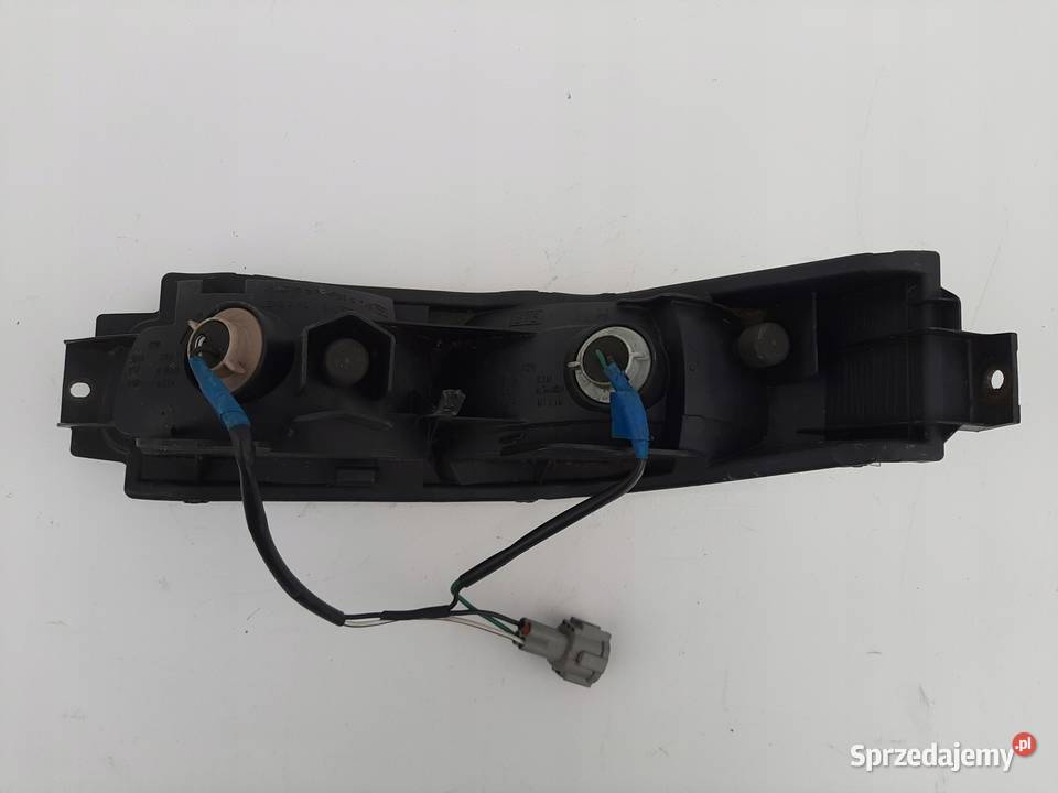 LAMPA COFANIA TYLNA LEWA ZDERZAKA NISSAN 350Z