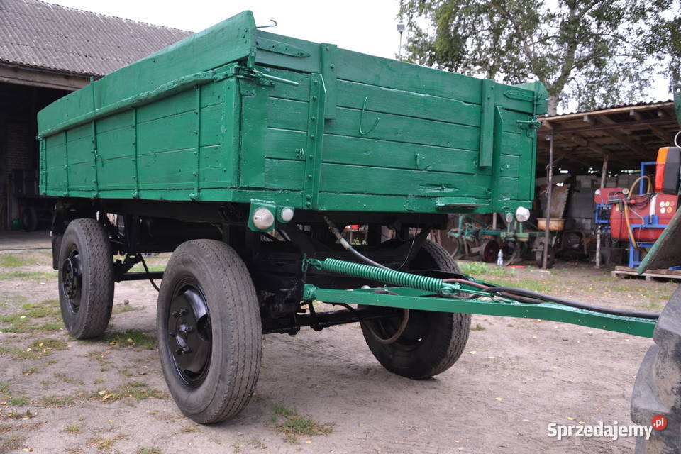 Przyczepa rolniczą Sanok D43 wywrotka 35T Miłonice