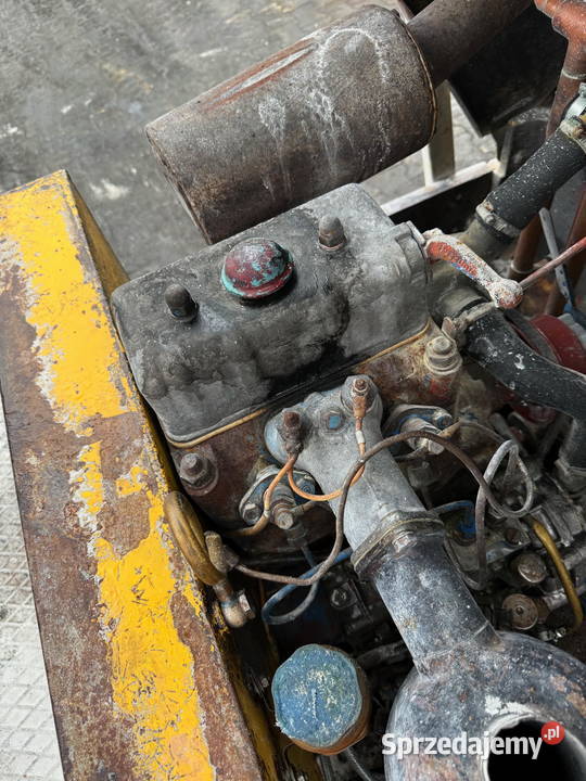 silnik ciągnik rolniczy C330 silnik URSUS C330 Działoszyn