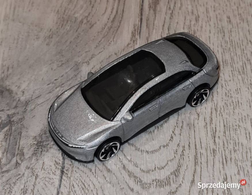 Autko samochód resorak Hot Wheels Lucid Air Łódź