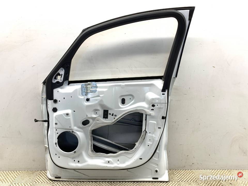 DRZWI PRAWY PRZÓD FORD S Minivan Frozen White