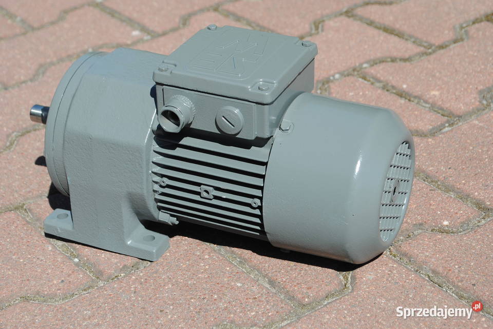 Motoreduktor 012kw 130obrmin z hamulcem