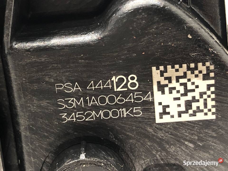 ZAMEK DRZWI PRAWY TYŁ OPEL CORSA F Hatchback