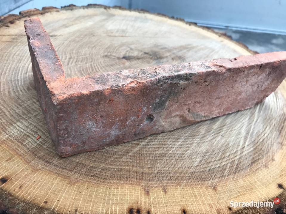 Narożniki ze starej poniemieckiej cegły Ściany i elewacje Wrocław