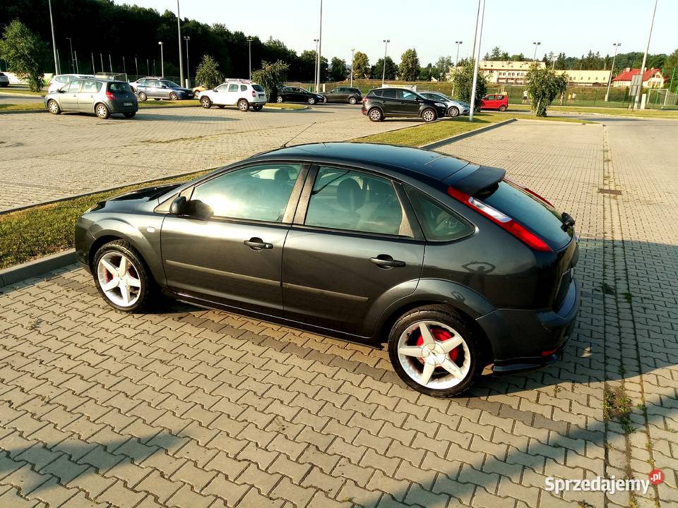 Ford Focus 16 Benzyna 2006 Zadbany Lesko