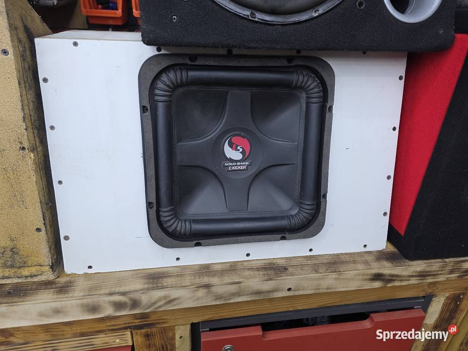 Sprzęt car audio subwoofer tuby radia przewody podkarpackie Trzeboś