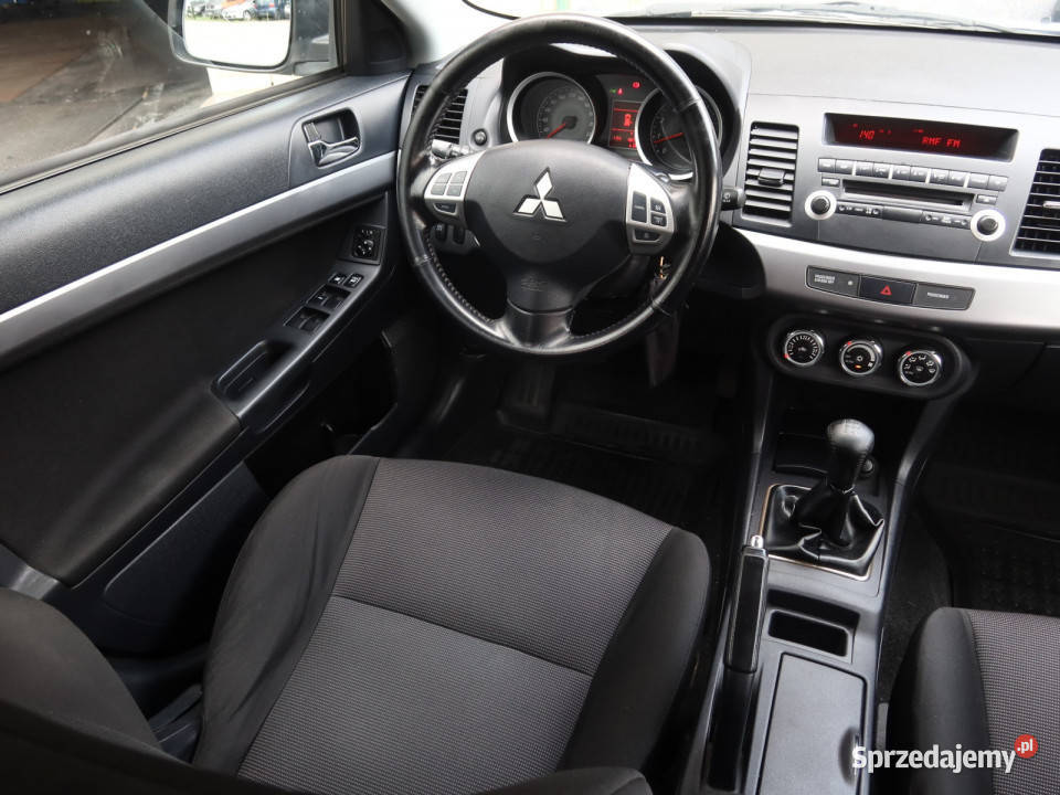 Mitsubishi Lancer 18 i przyciemniane szyby