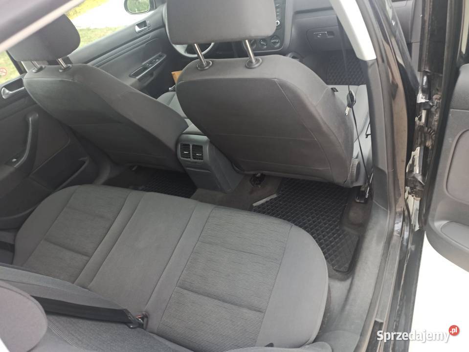 Samochód Volkswagen Golf 5 1400cm3 Radostynia