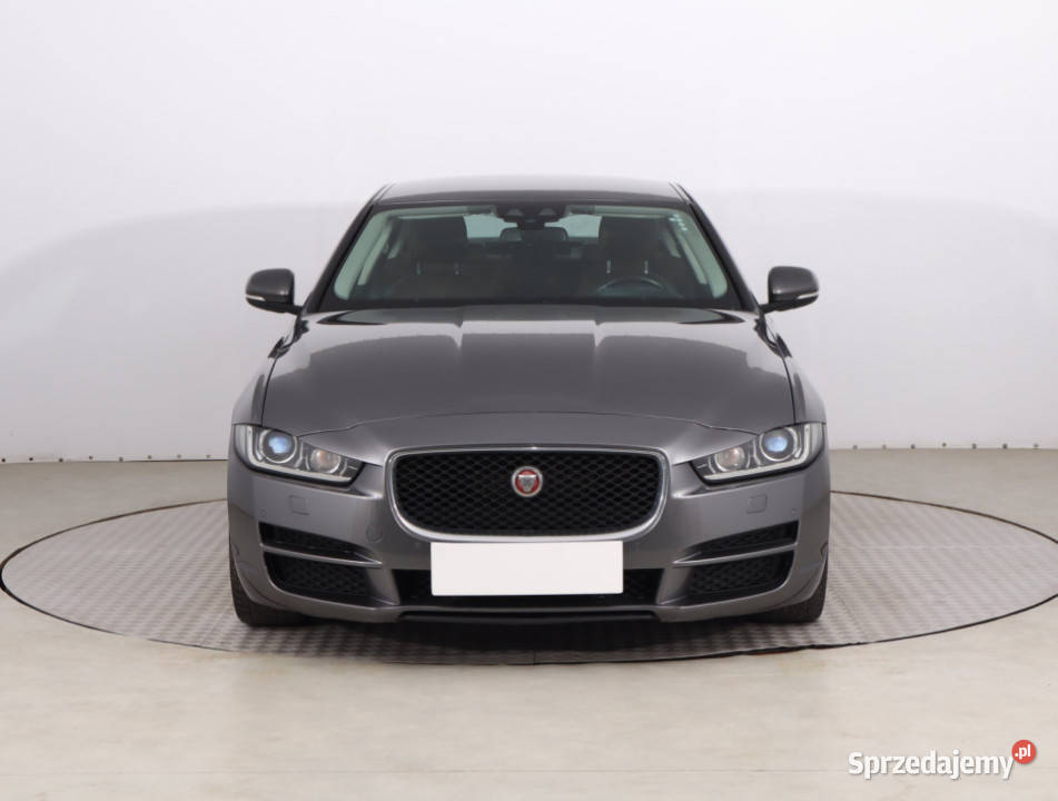 Jaguar XE 20d przyciemniane szyby XE Piaseczno