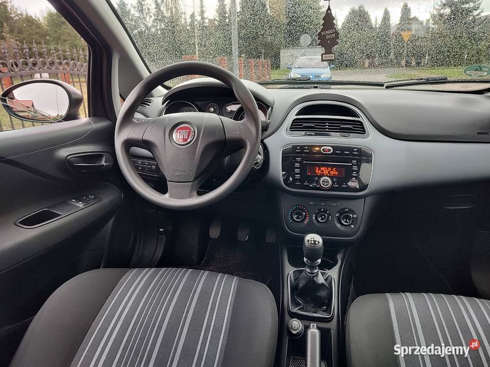 FIAT PUNTO EV0 14 BENZYNA radio
