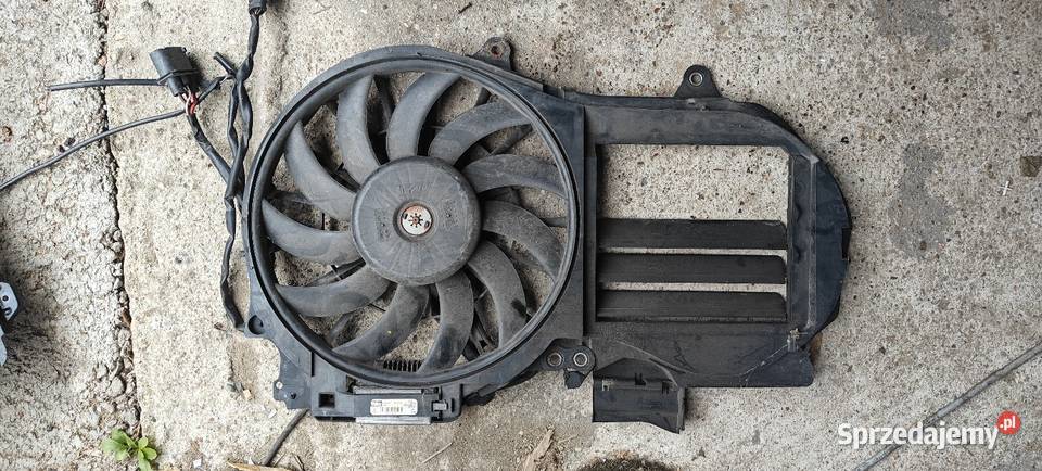 Audi A4 B6 moduł wentylatory chłodnicy 300W Siechnice