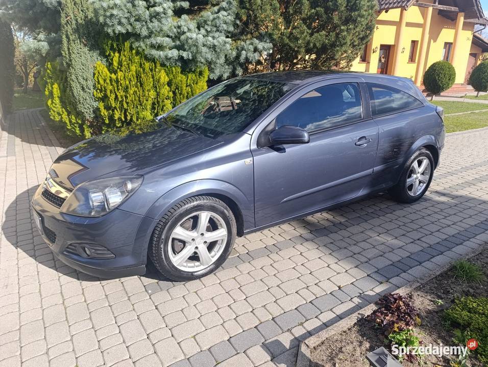 Opel Astra H GTC 105 244 Rok produkcji 2007 Zieleniec