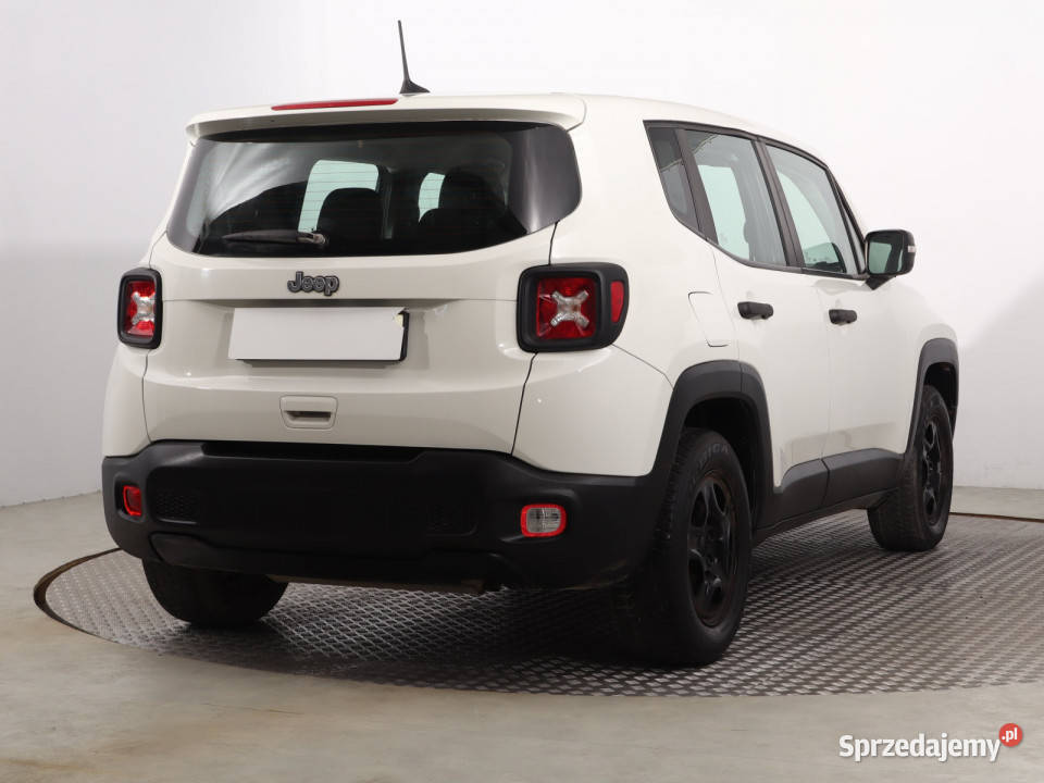 Jeep Renegade 16 EtorQ Katowice