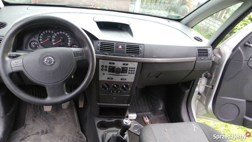 Opel Meriva 14 benzyna wypadku Wolbrom