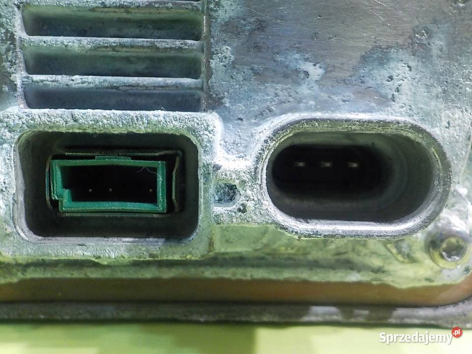 FORD FOCUS MK3 16 B 11r HB 5D przetwornica XENON mazowieckie