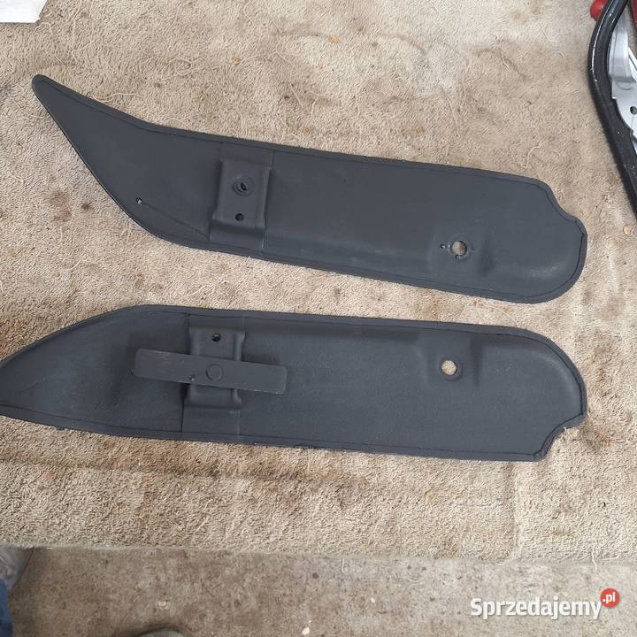 VW Garbus dolne osłony foteli na szynach