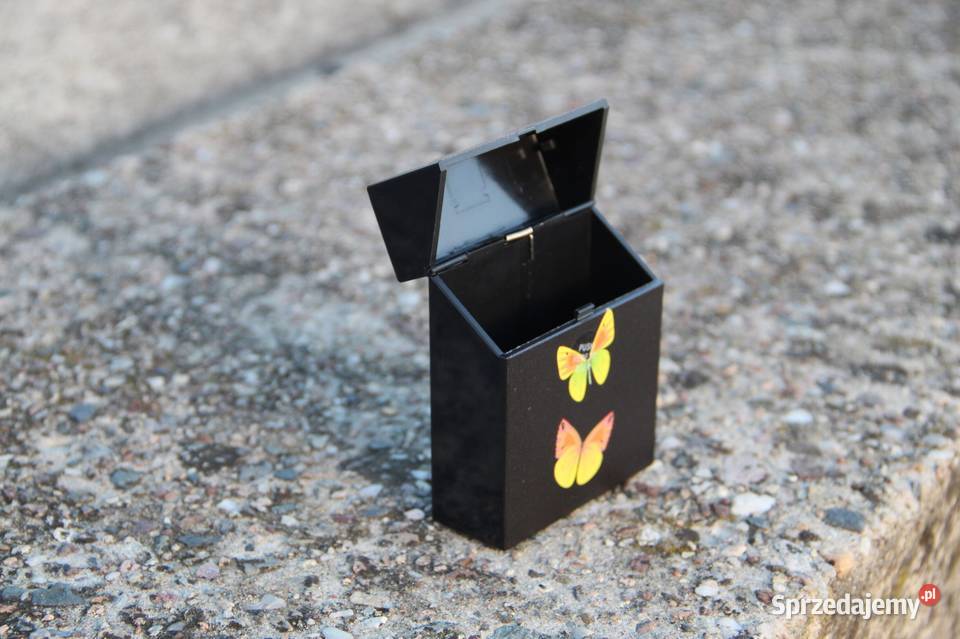 Etui na Papierosy Damskie z Motylami Ochronne na