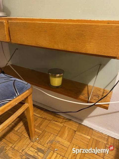 Unikalny zestaw mebli do renowacji z UP Zavody Legnica