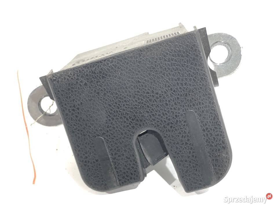 ZAMEK KLAPY TYŁ VW PASSAT B7 Kombi 5K0827505A