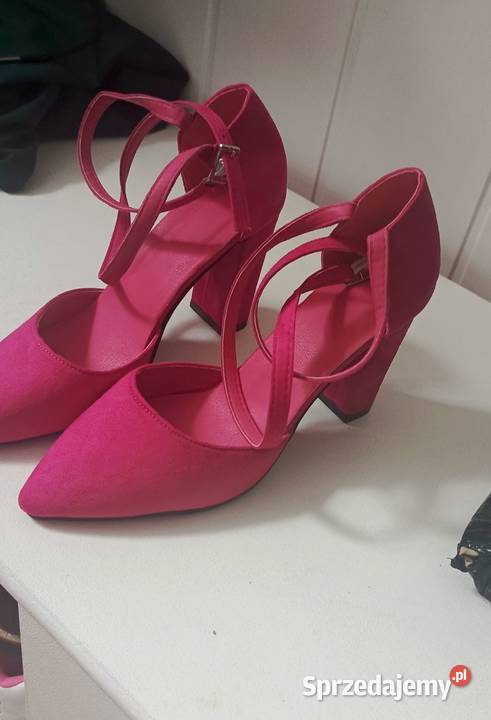 Buty kolor fuksja Zamość