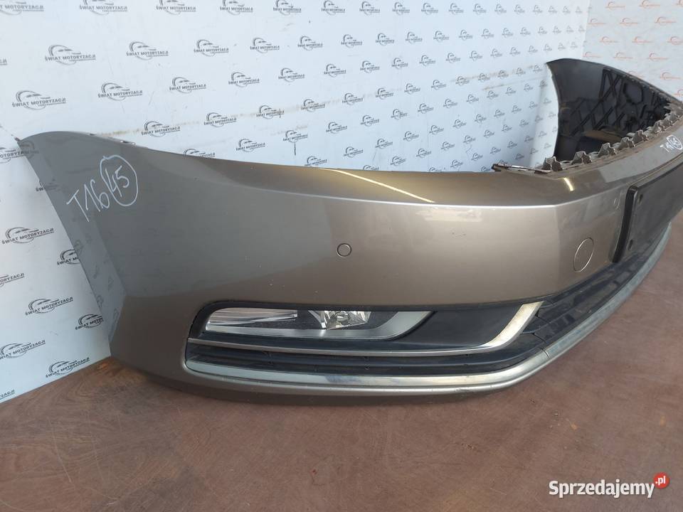 VW PASSAT 13r zderzak przód 3AA807221 osobowe Części samochodowe Kielce