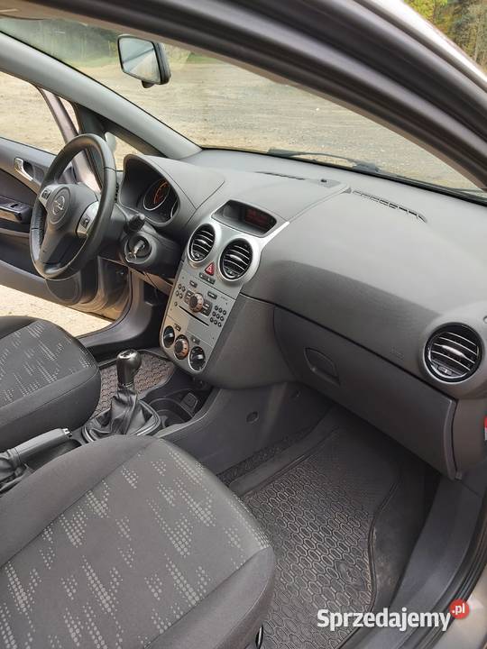 Opel Corsa D 12 85 2013 r centralny zamek Częstochowa