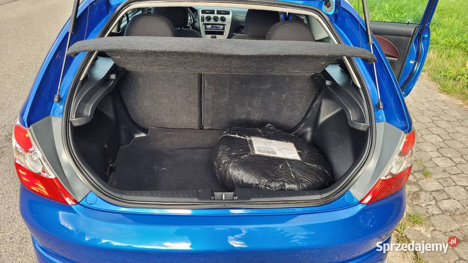 HONDA CIVIC VII LIFT 14BGAZ ZAREJESTROWANY KLIMA 189000km sprzedam
