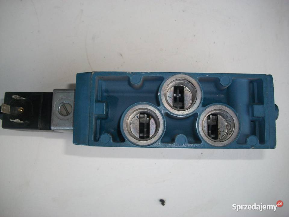 Zawór Wabco 5725470220 cewką PRI 100 24VDC Olkusz