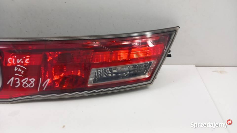 HONDA CIVIC VIII UFO BLENDA KLAPY TYŁ AKWARIUM