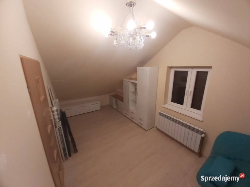 Wynajmę pokoje poddasze dom jednorodzinny