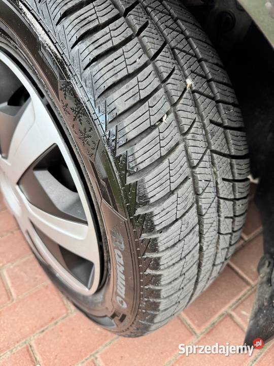 Volkswagen Passat kombi 2010 4/5 Zgierz sprzedam