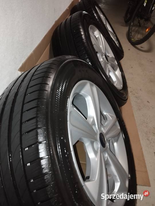 Ford Kuga 16 benzyna Polski salon udokumentowana Gorzów Wielkopolski