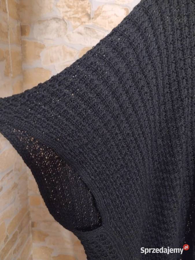 ML Czarne ażurowe ponczo wełniane z Londynu Jesionka Kraków