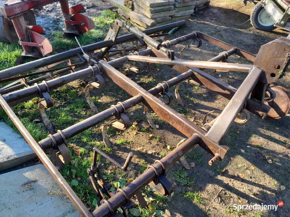 Kultywator z walkiem Agregaty Uszew
