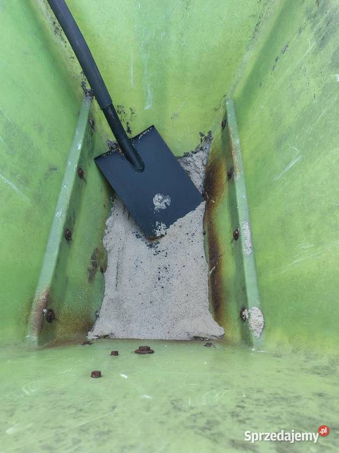 Rozsiewacz Motyl nieuszkodzony Przybysławice