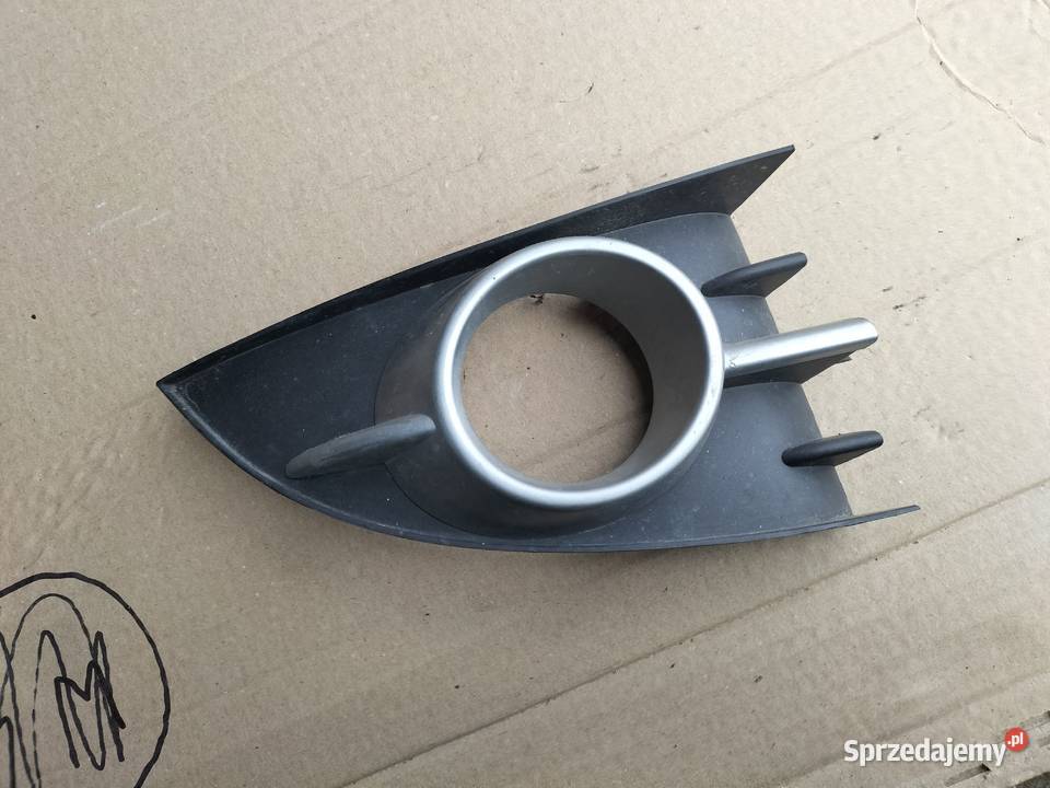 RENAULT SCENIC 2 II LIFT RAMKA OSŁONA KRATKA Kamień-Kolonia