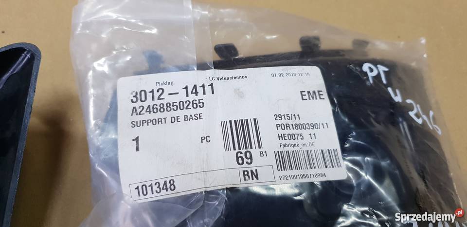 MERCEDES W246 B KLASA 12 ŚLIZG ZDERZAKA TYŁ Części Bieleń